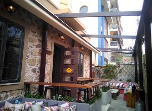 Ανασυρόμενη Πέργκολα